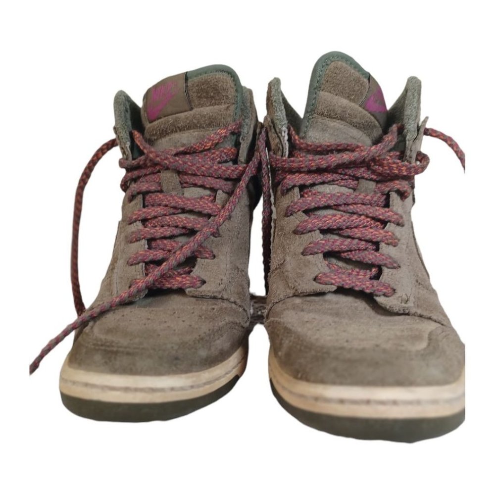 Nike Vintage Olive Air Dunk Sneakers Size 6.5 Women